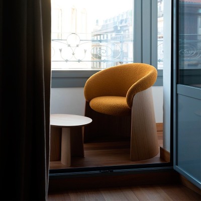 Silla Ginger Madera de Ondarreta en Moises Showroom Silla Ginger Madera de Ondarreta en Moises Showroom