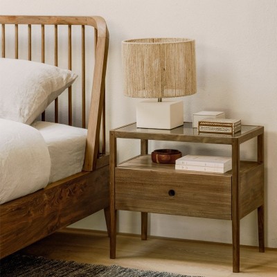 Dormitorio Spinde en teca reciclada, cama y mesita de noche a juego de Ethnicraft Dormitorio Spinde en teca reciclada, cama y mesita de noche a juego de Ethnicraft