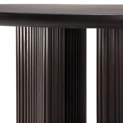 Detalle encuentro patas con tablero mesa Roller Max de Ethnicraft Detalle encuentro patas con tablero mesa Roller Max de Ethnicraft