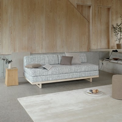 Ambiente sofá cama Zenzo de Softline en Moises Showroom Ambiente sofá cama Zenzo de Softline en Moises Showroom
