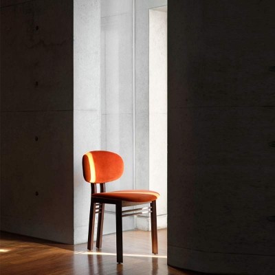 Silla Med Acerbis ambiente luz y sombras Silla Med Acerbis ambiente luz y sombras