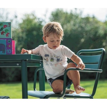 Star silla exterior con brazos diseño Emu
