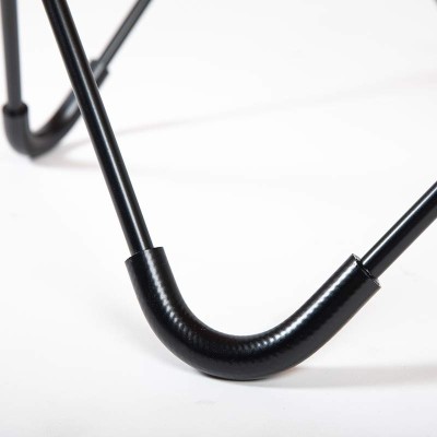 Sillón BKF Lona detalle patas Isist Atelier Sillón BKF Lona detalle patas Isist Atelier