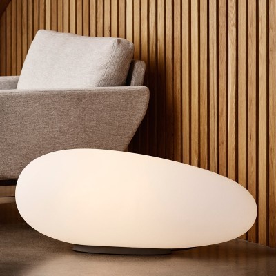 Imagen ambientada Avion de pie de Fritz Hansen Imagen ambientada Avion de pie de Fritz Hansen