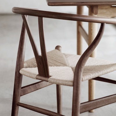 CH24 Wishbone walnut chair by Carl Hansen CH24 Wishbone walnut chair by Carl Hansen