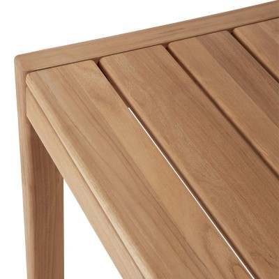 Detalle mesa de comedor Jack de exterior de Ethnicraft Detalle mesa de comedor Jack de exterior de Ethnicraft