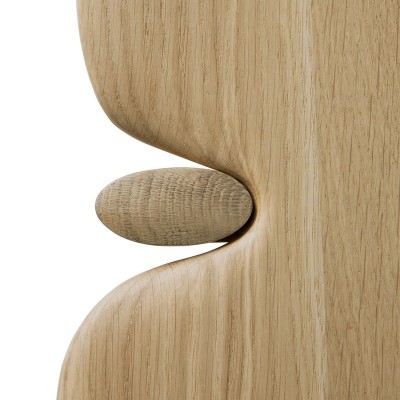 Detalle mesa de centro PI en madera de roble de Ethnicraft. Detalle mesa de centro PI en madera de roble de Ethnicraft.