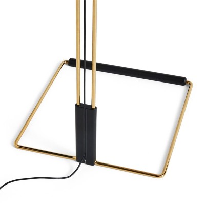 Detalle pie Matin floor lamp de HAY Detalle pie Matin floor lamp de HAY