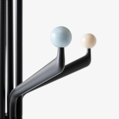 Perchero Capture Coat Stand SC77 de &Tradition