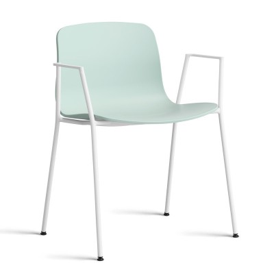 About A Chair AAC18 color dusty mint con pata blanca de HAY About A Chair AAC18 color dusty mint con pata blanca de HAY