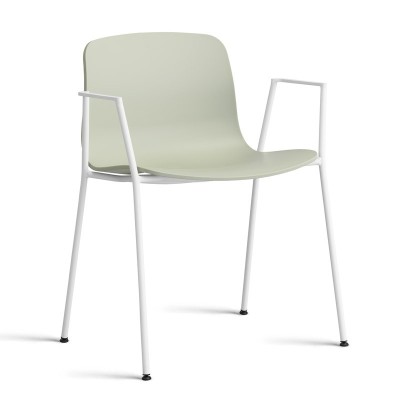 About A Chair AAC18 color pastel green con pata blanca de HAY About A Chair AAC18 color pastel green con pata blanca de HAY