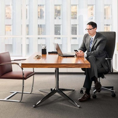 Knoll - Florence Knoll Bureau de direction, table rectangulaire Knoll - Florence Knoll Bureau de direction, table rectangulaire