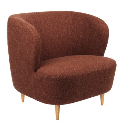 Poltrona Stay con gambe in legno realizzate in Gubi Poltrona Stay con gambe in legno realizzate in Gubi