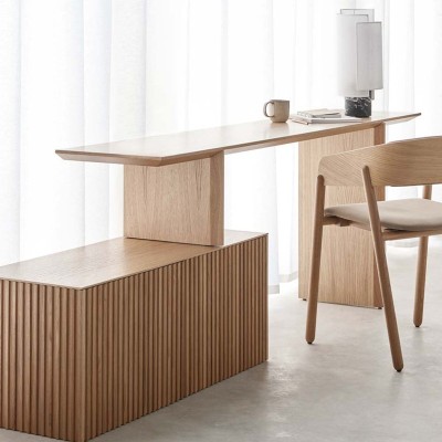 Punt Mobles, Bureau Velasca Punt Mobles, Bureau Velasca