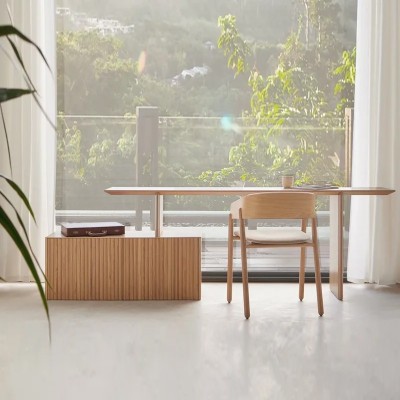 Punt Mobles, Bureau Velasca Punt Mobles, Bureau Velasca