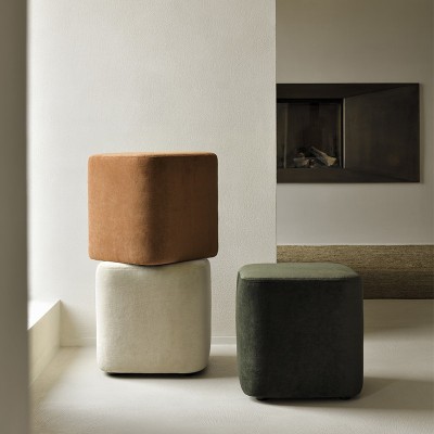 Ethnicraft - Pouf rembourré cube Ethnicraft - Pouf rembourré cube