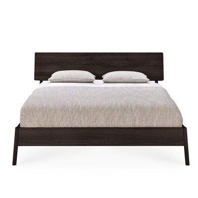 Ethnicraft, Lit gonflable en chêne verni brun Ethnicraft, Lit gonflable en chêne verni brun