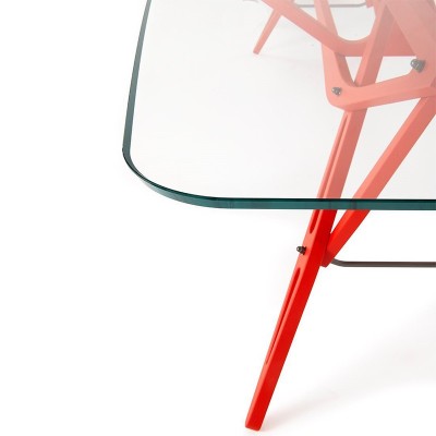 Tavolo Reale CM di Zanotta, design di Carlo Molino Tavolo Reale CM di Zanotta, design di Carlo Molino