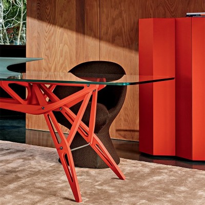 Tavolo Reale CM di Zanotta, design di Carlo Molino Tavolo Reale CM di Zanotta, design di Carlo Molino
