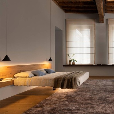 LAGO, Cama Fluttua 1627 com Cabeceira Wildwood LAGO, Cama Fluttua 1627 com Cabeceira Wildwood
