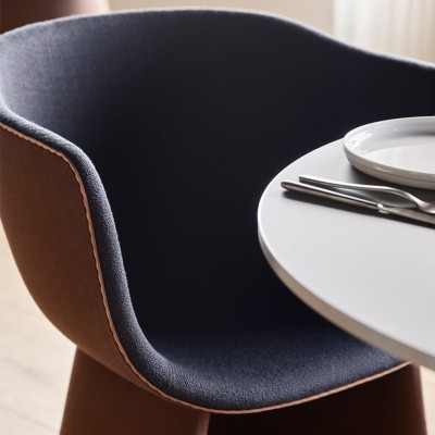 Fritz Hansen, sedia da pranzo Monolit Fritz Hansen, sedia da pranzo Monolit