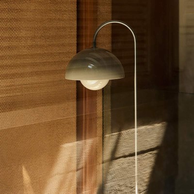 Flowerpot VP12 &Tradition Grey Beige ambiente 1 Flowerpot VP12 &Tradition Grey Beige ambiente 1