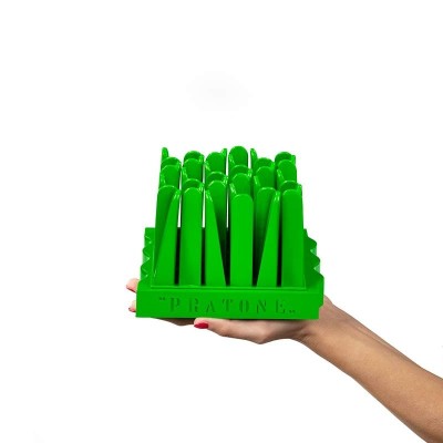Miniatura Pratone Guframini Gufram en la mano Miniatura Pratone Guframini Gufram en la mano