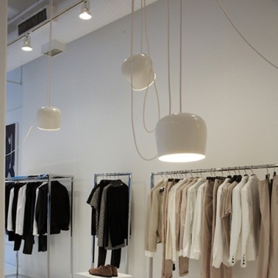 Design da lâmpada de suspensão AIM Flos