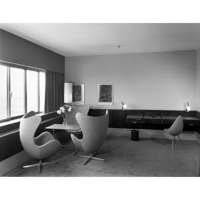 Chaise Drop rembourrée en Fritz Hansen Chaise Drop rembourrée en Fritz Hansen