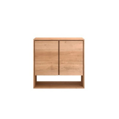 Credenza nordica a 2 ante in rovere - Ethnicraft Credenza nordica a 2 ante in rovere - Ethnicraft