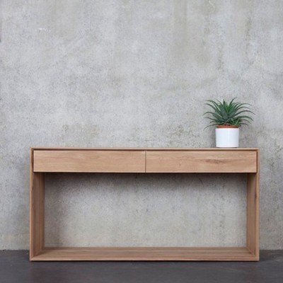 Petite console nordique avec 2 tiroirs Ethnicraft Petite console nordique avec 2 tiroirs Ethnicraft