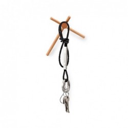 Uso perchero stick hook en color nature de Normann copenhagen Uso perchero stick hook en color nature de Normann copenhagen