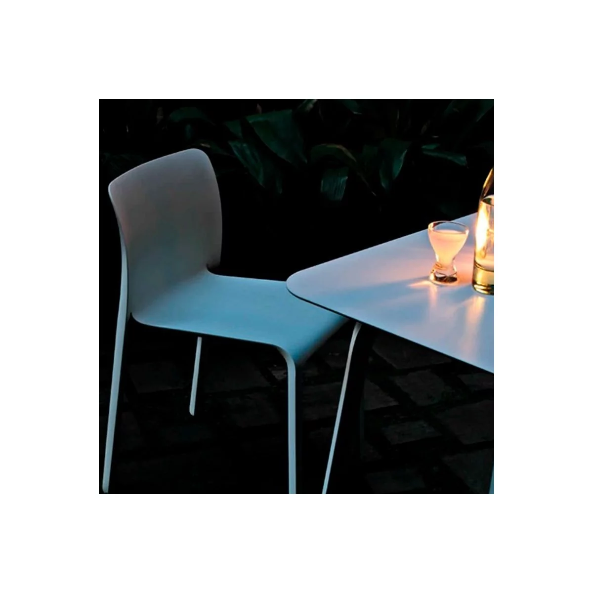 exterior Silla First Magis beige