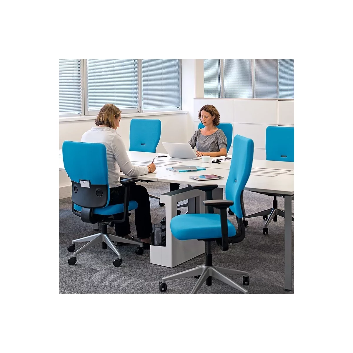 Silla de trabajo Let´s B de Steelcase